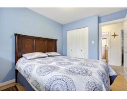 10992 132a Street, Surrey, BC V3T3Y4 Photo 16