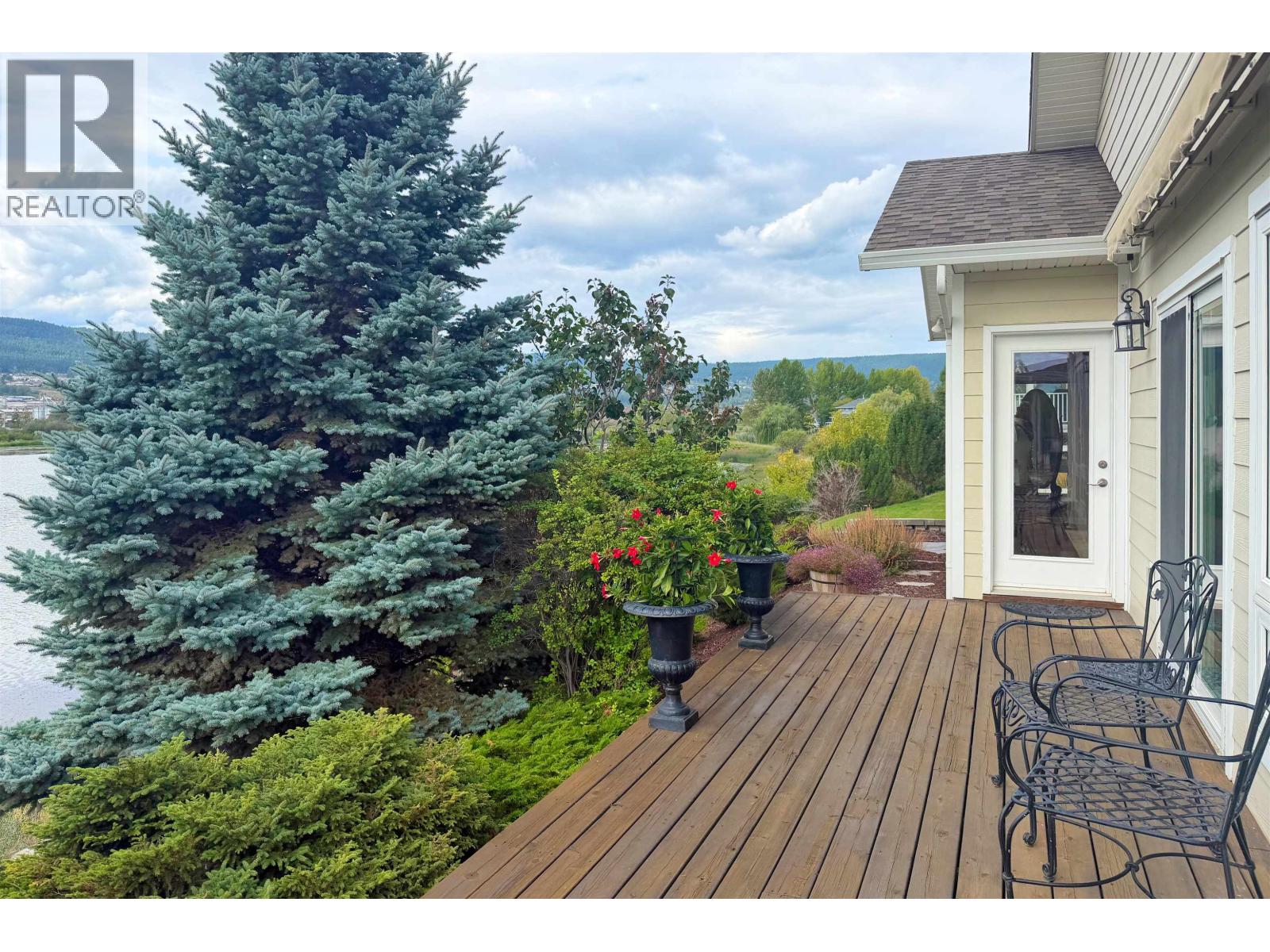 1515 DUNCAN ROAD - Image 20