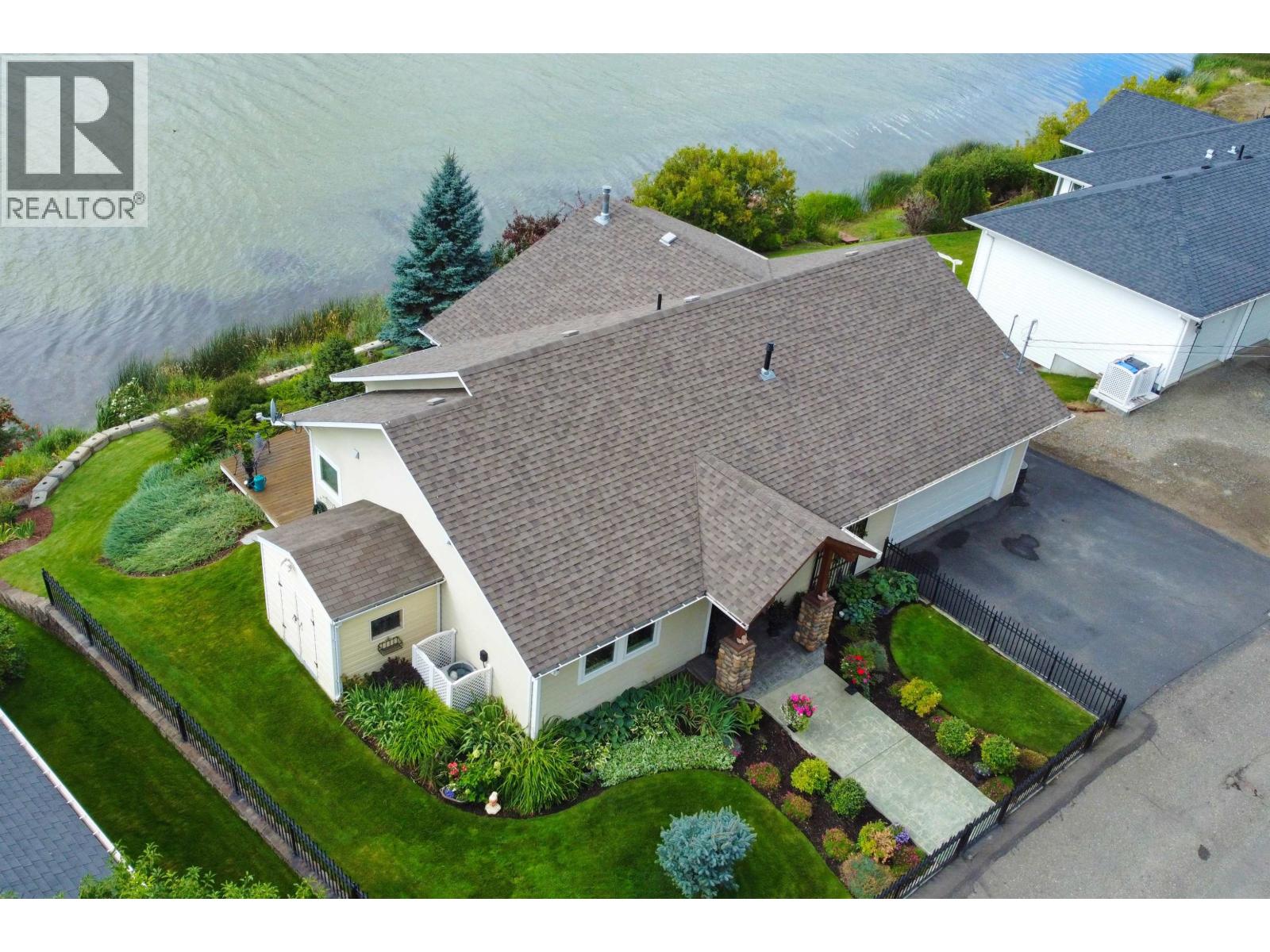 1515 DUNCAN ROAD - 28
