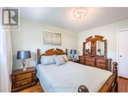 5 Valois Court, Toronto, ON M9V2Z4 Photo 11