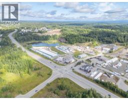Photo 8 of 32, 5531 HARTWAY DRIVE · Prince George, BC
