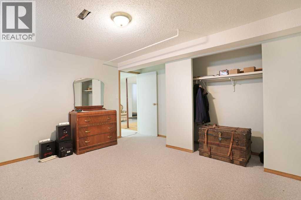 6 Fairview Park Lane W - 32