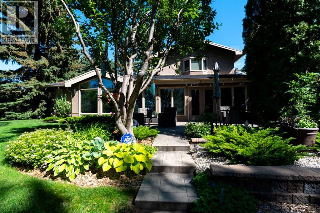 152 Mapleburn Drive SE - 46