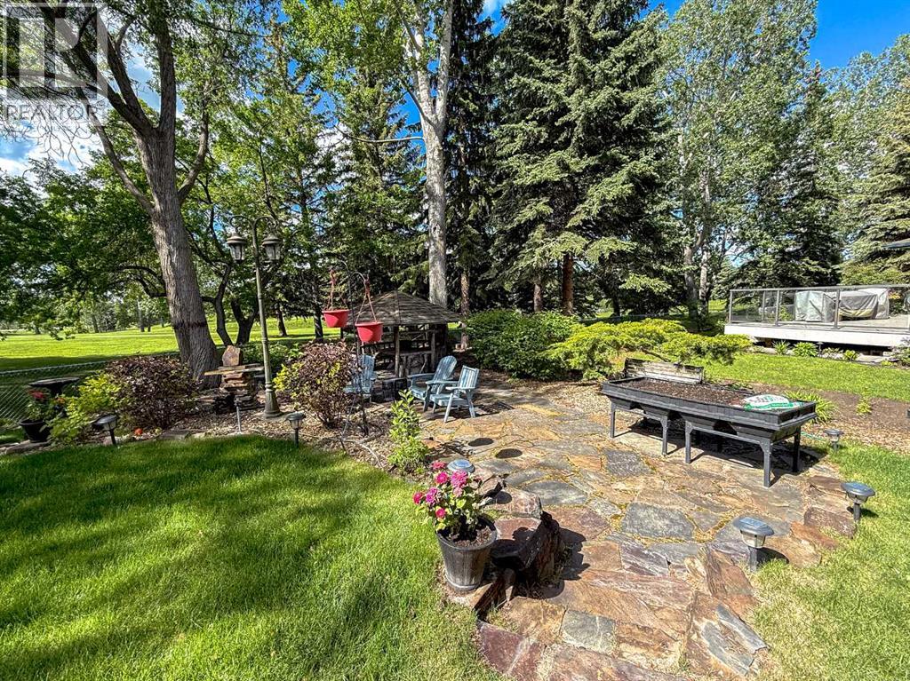 152 Mapleburn Drive SE - 39