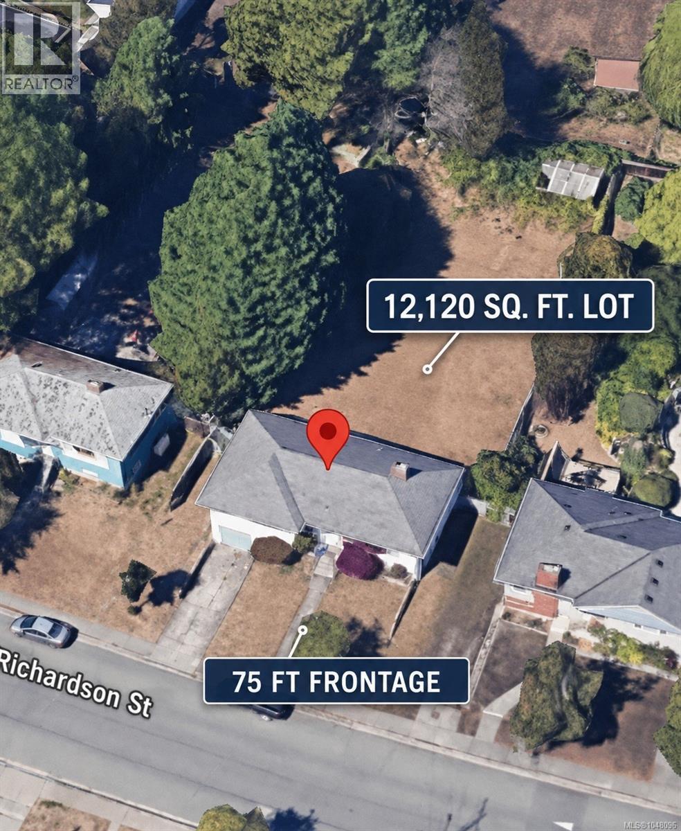 1622 Richardson Street, Victoria