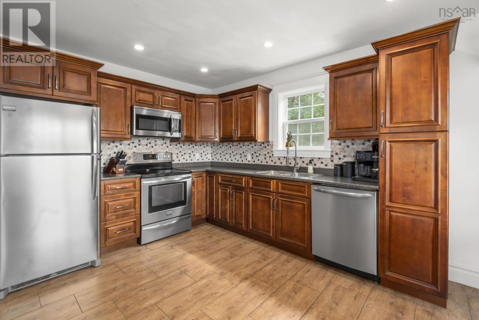 1017 Bog Road - Image 11