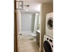 1008 - 23 Sheppard Avenue E, Toronto, ON M2N0C8 Photo 9