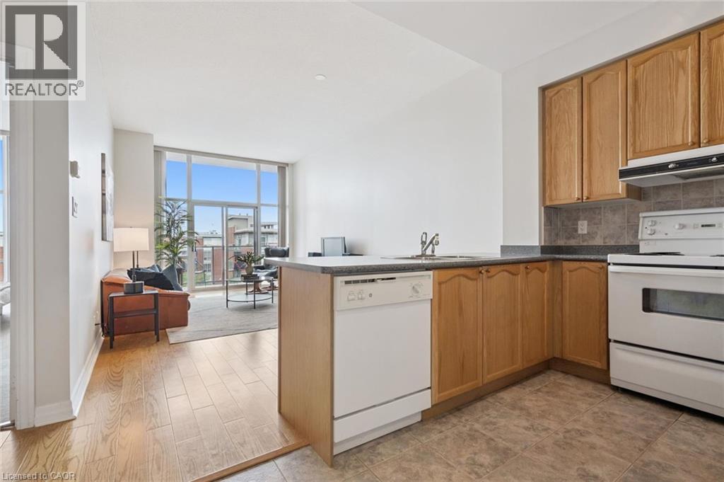 #607 70 PORT Street E - Image 7