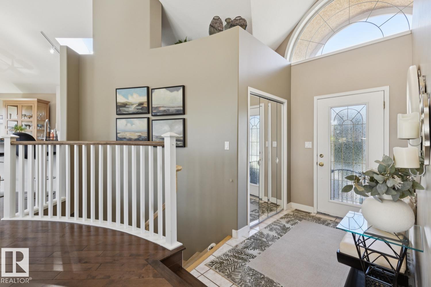 #8 11809 9B AV NW - Image 17