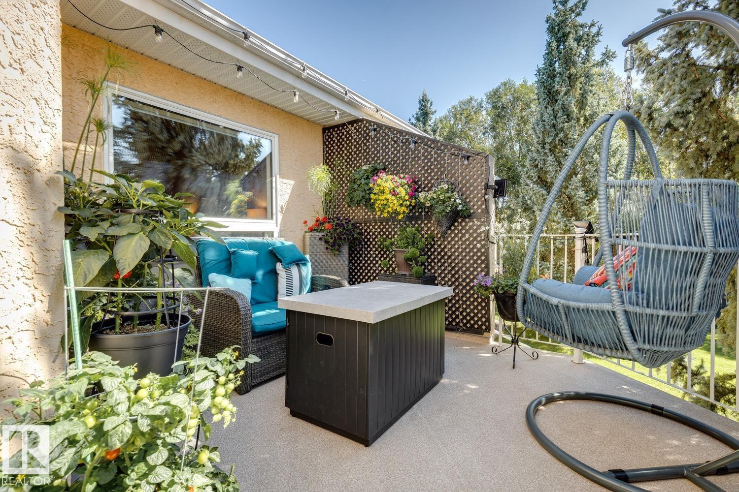 #8 11809 9B AV NW - 40