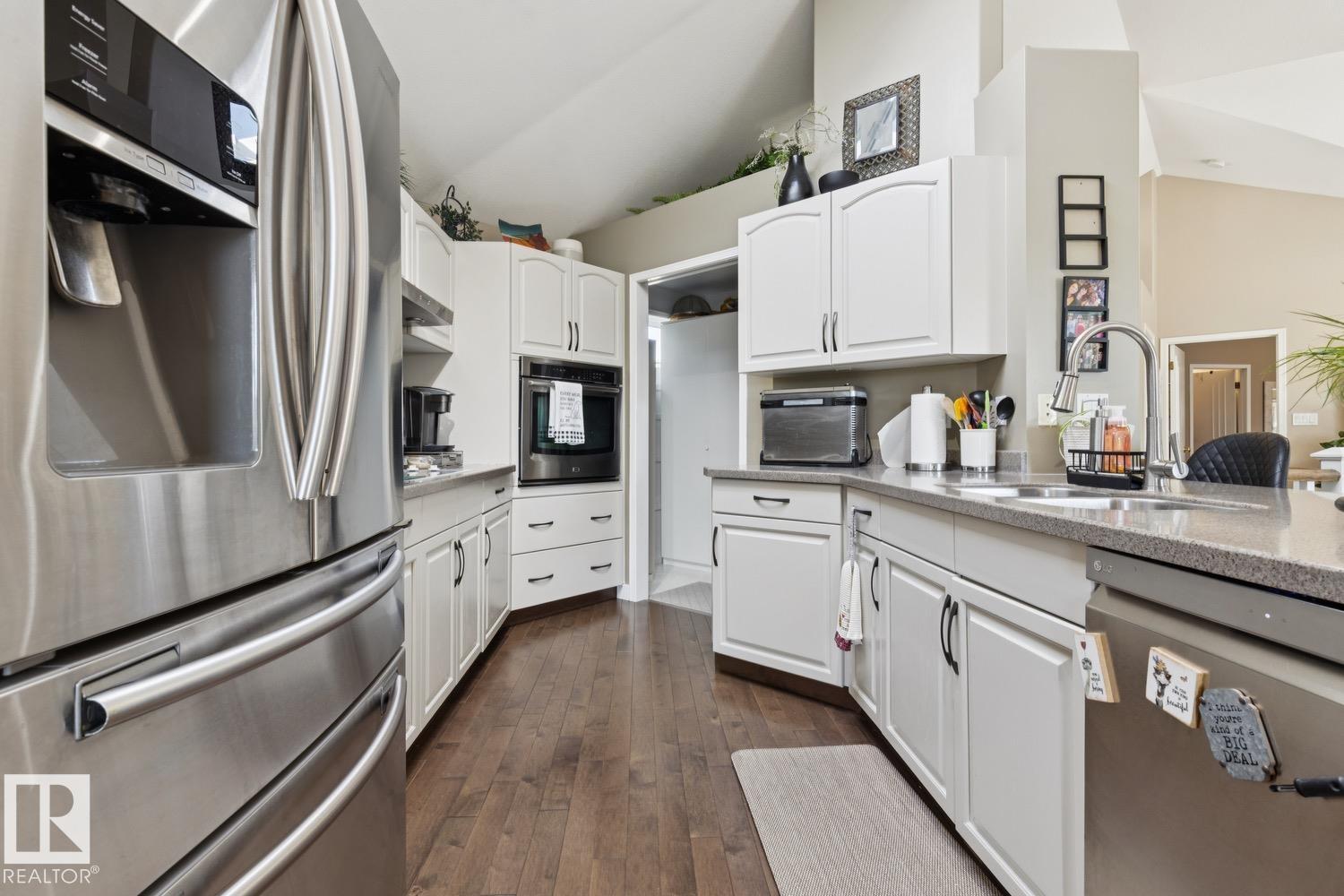 #8 11809 9B AV NW - Image 9