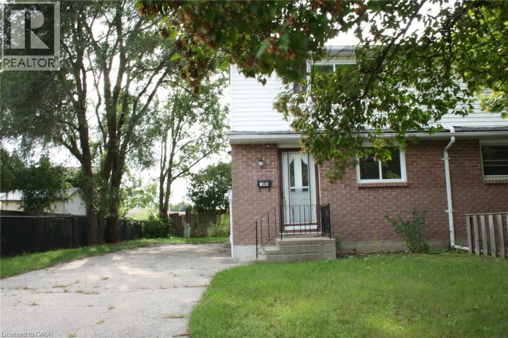 144 SEKURA Crescent - 5