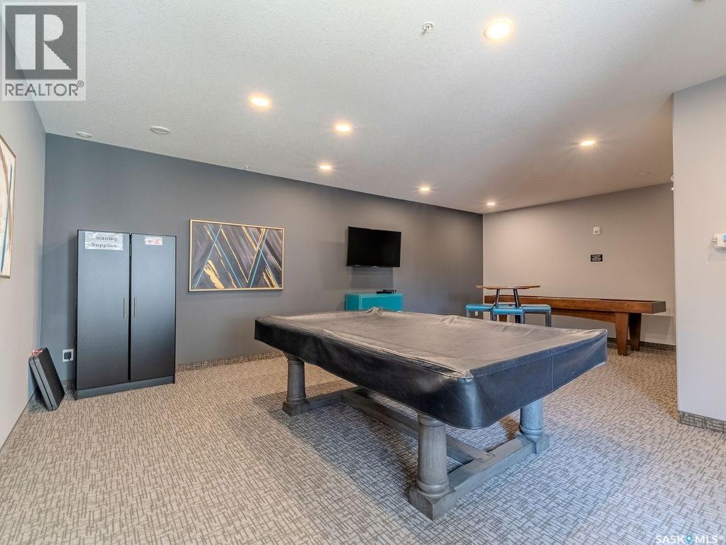 #313 105 Willis CRESCENT - Image 38