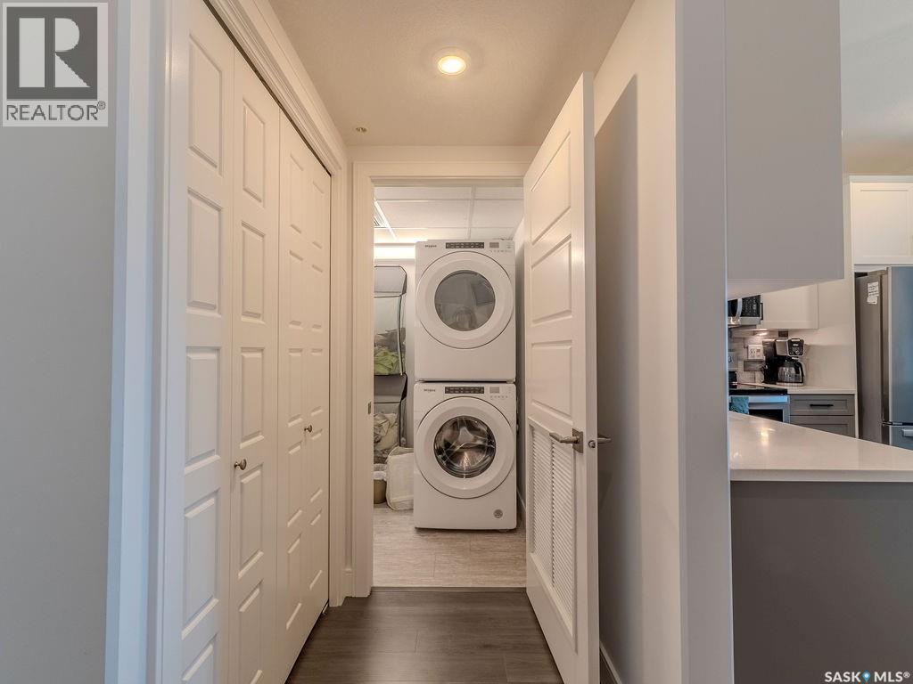 #313 105 Willis CRESCENT - Image 9