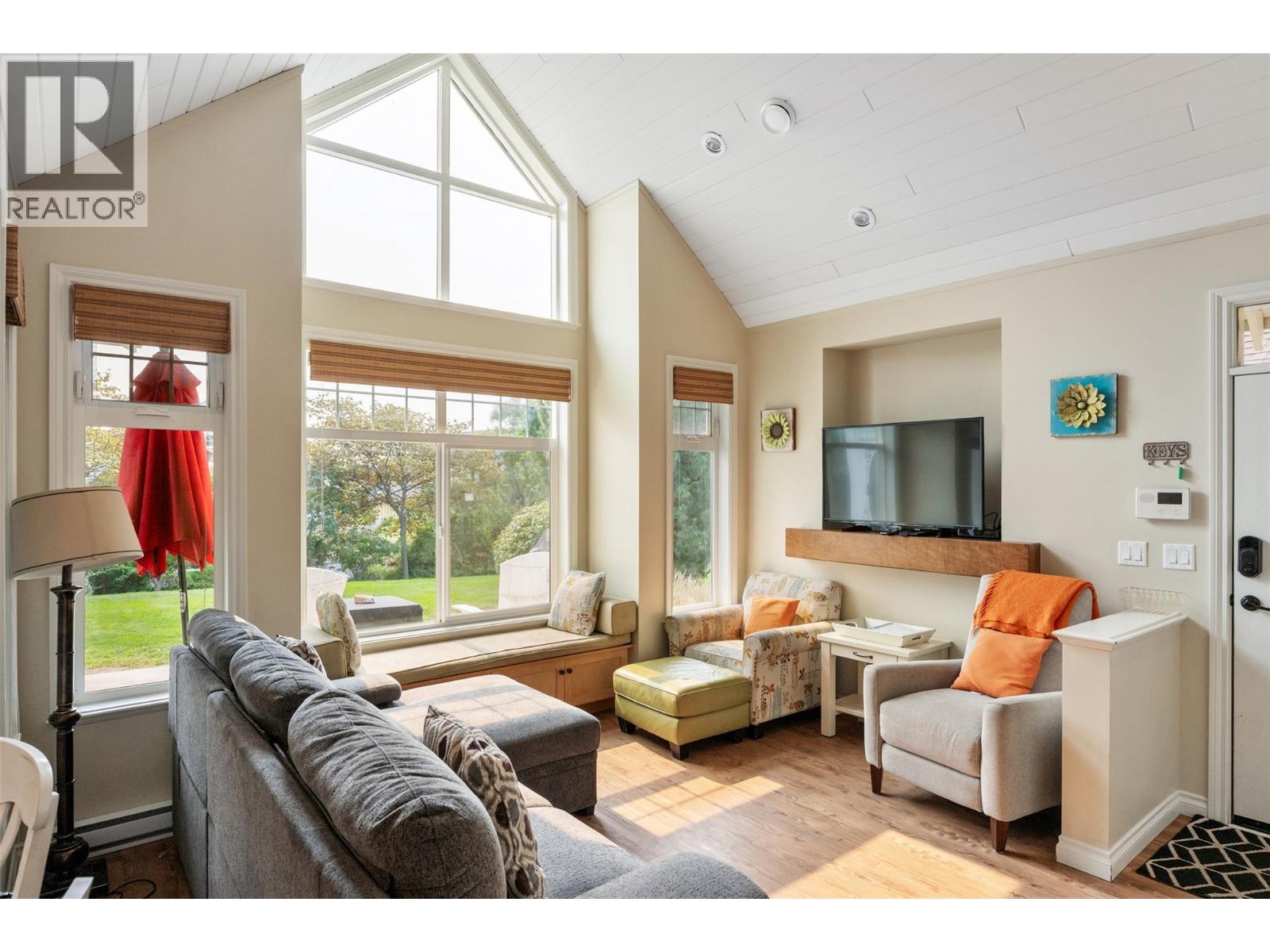 2450 Radio Tower Road Unit# 109, Oliver