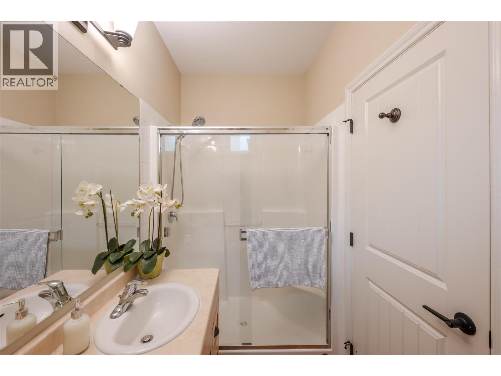 2450 Radio Tower Road Unit# 109, Oliver