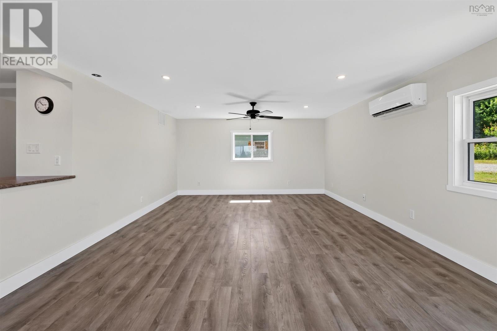 115 Harbourview Drive - 30