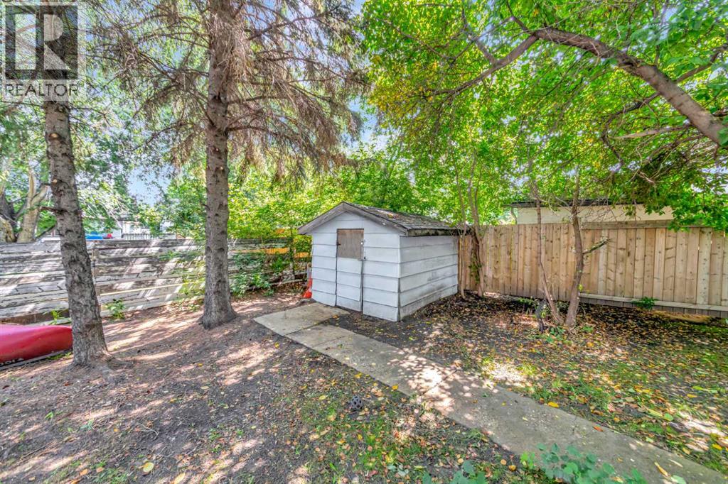 3009 49 Avenue - 27