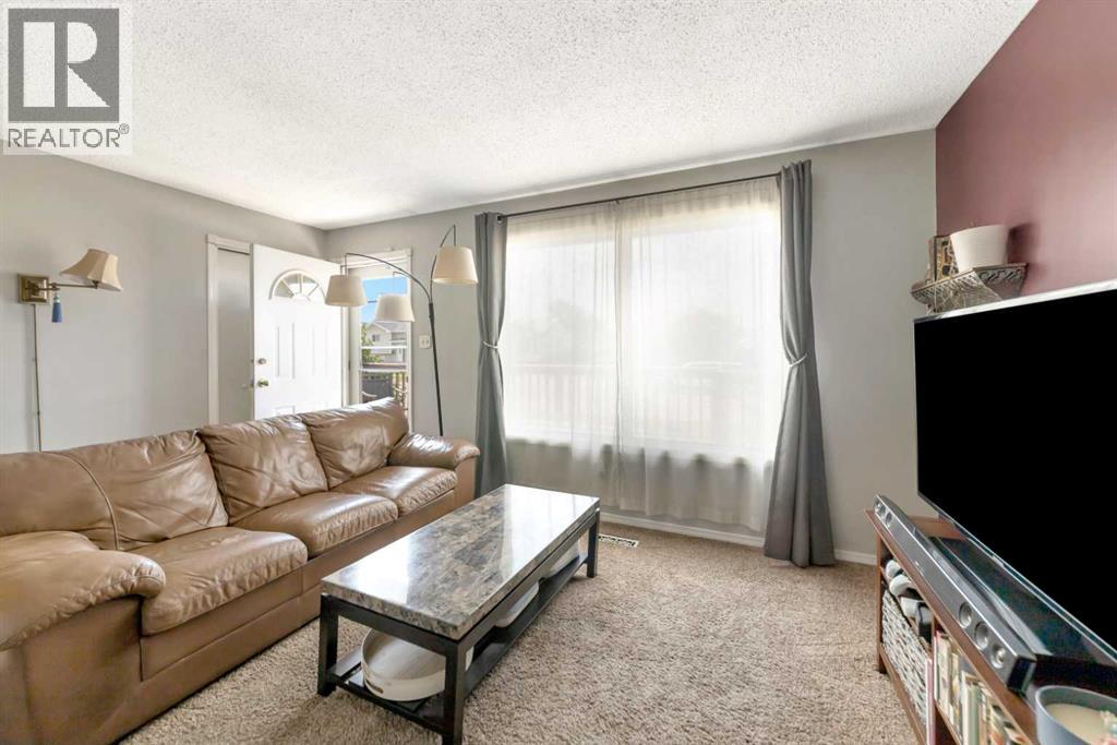 3009 49 Avenue - Image 5