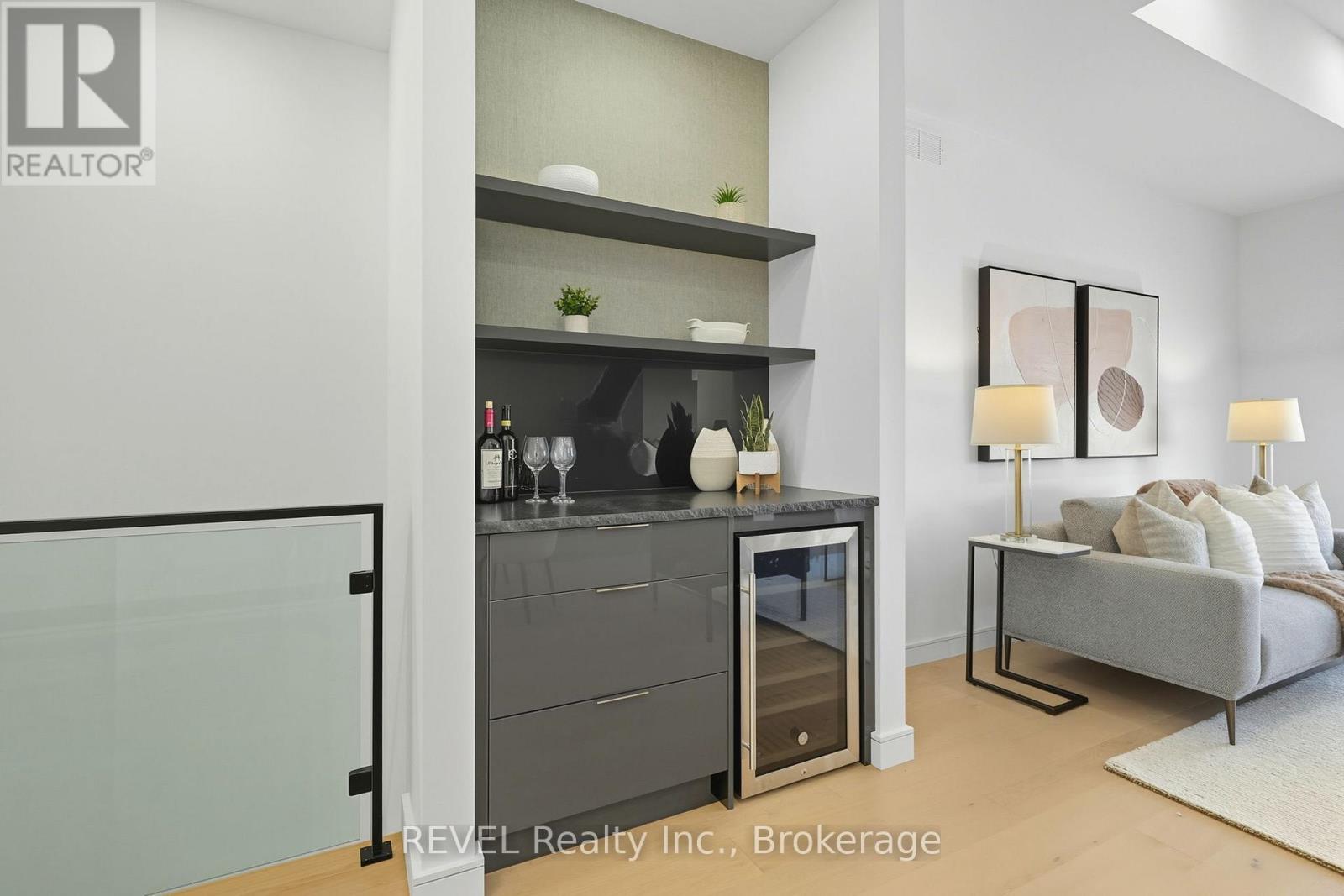40 IVY CRESCENT - Image 28