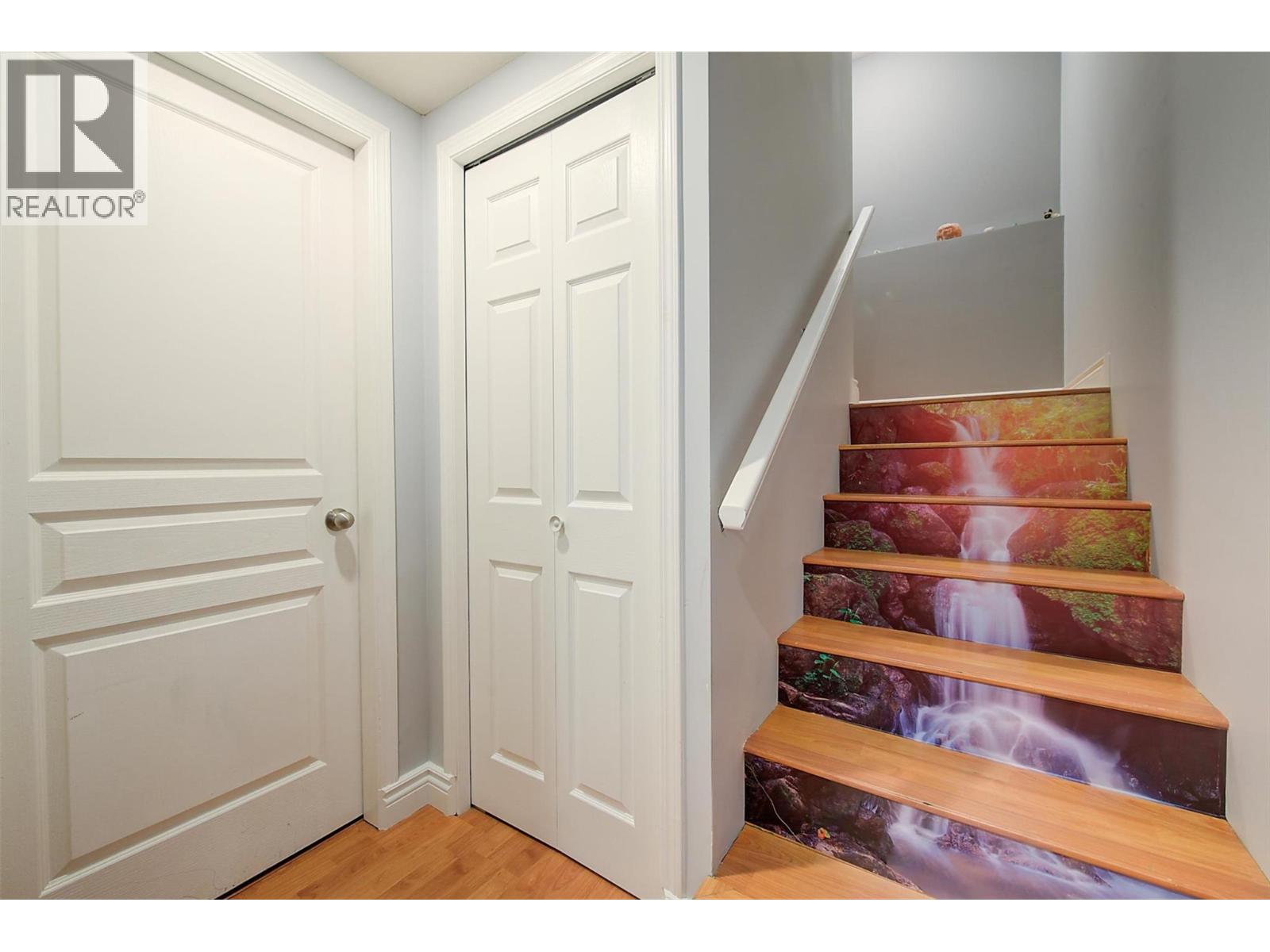 #6 788 Rutland Road N - 19