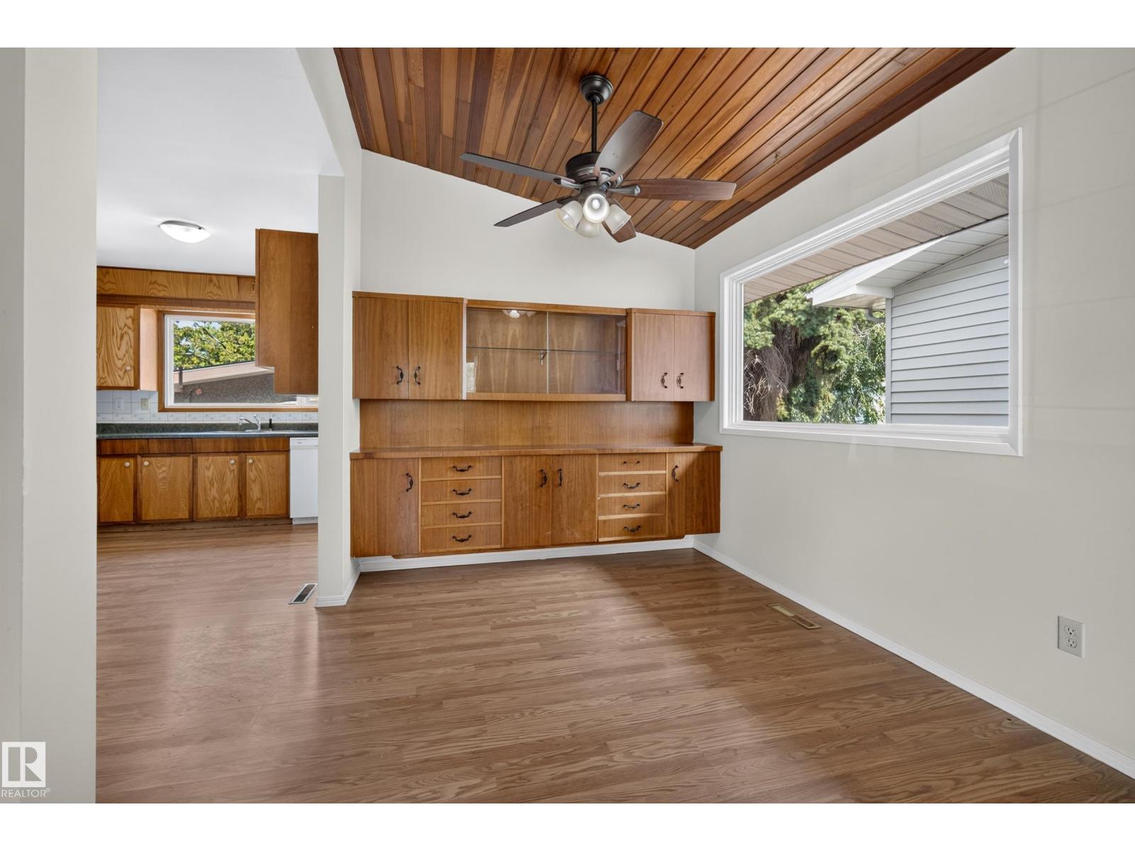 11728 39 AV NW - 14