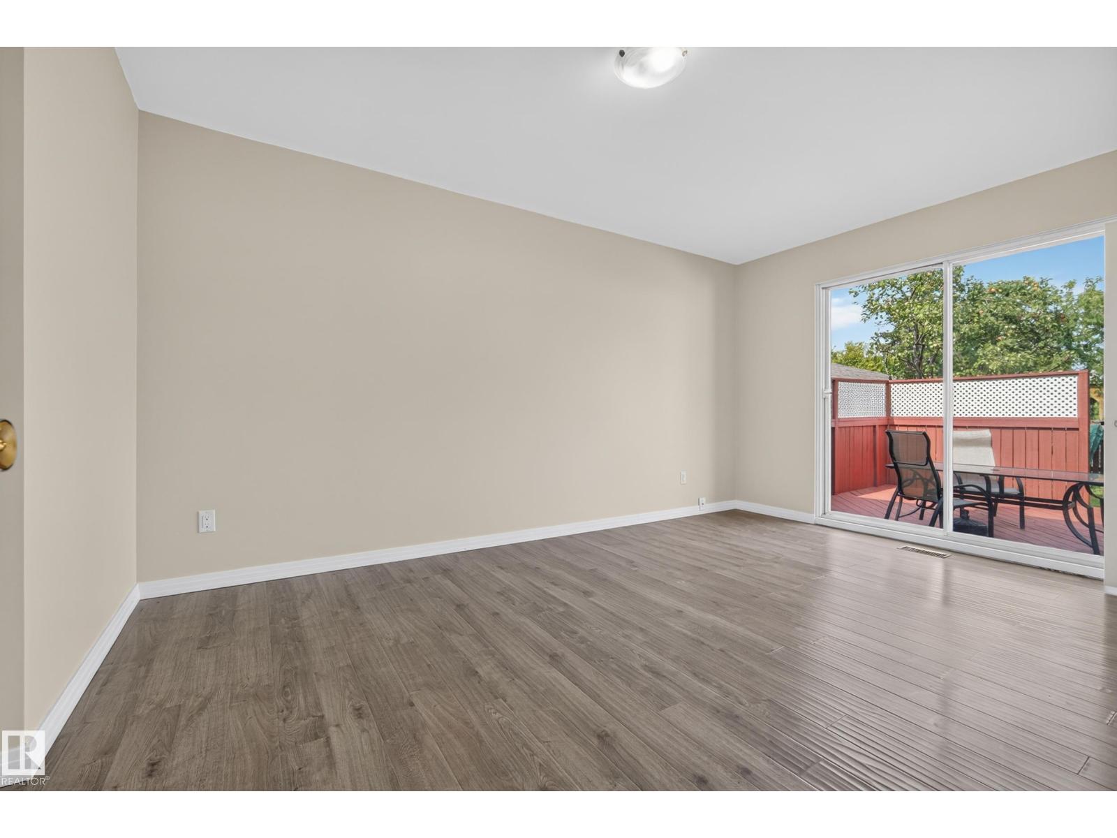 11728 39 AV NW - Image 20