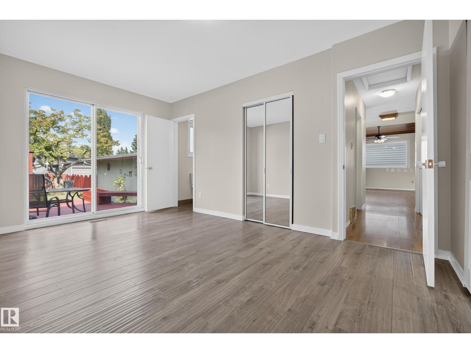 11728 39 AV NW - 21