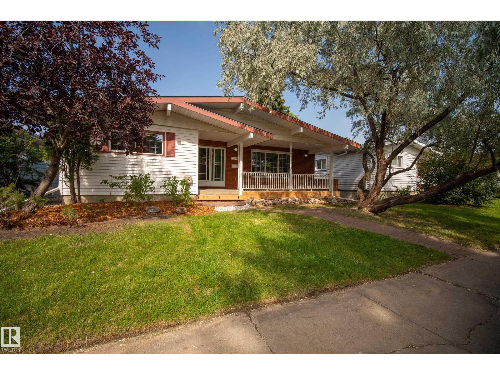 11728 39 AV NW - 3