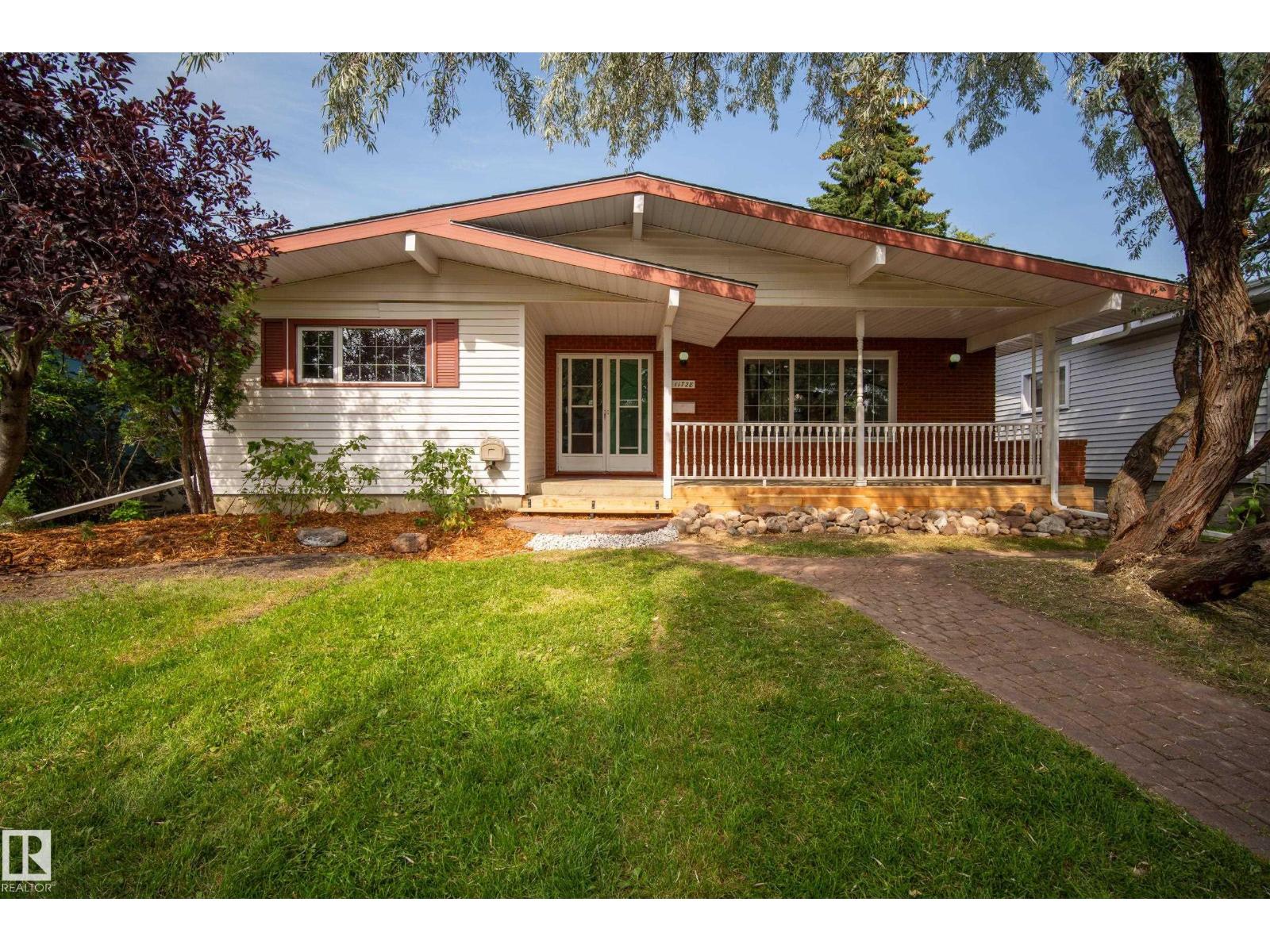 11728 39 AV NW - 4