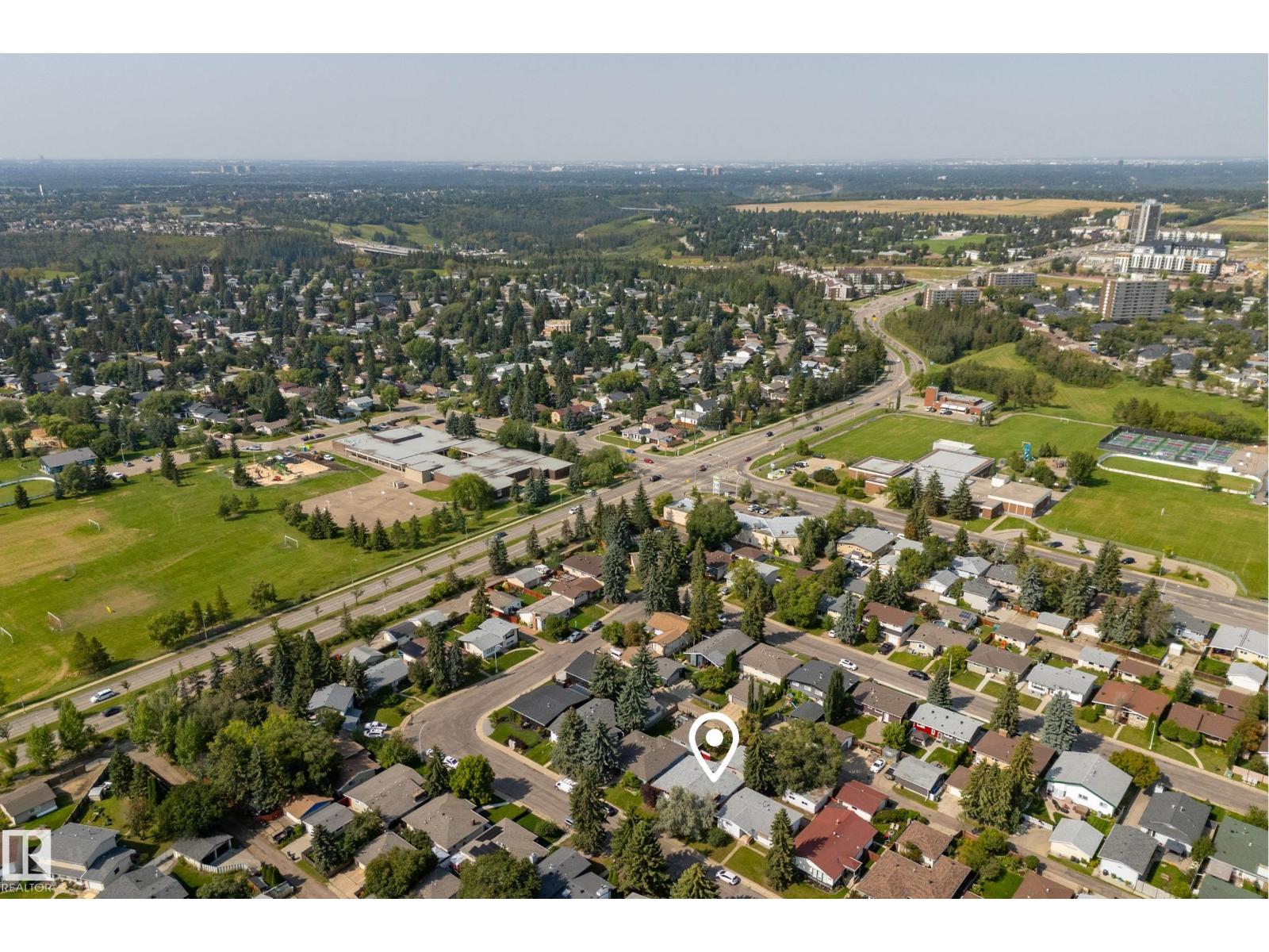11728 39 AV NW - 54