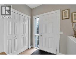 Foyer - 227 Citadel Lane Nw, Calgary, AB T3G4E1 Photo 6