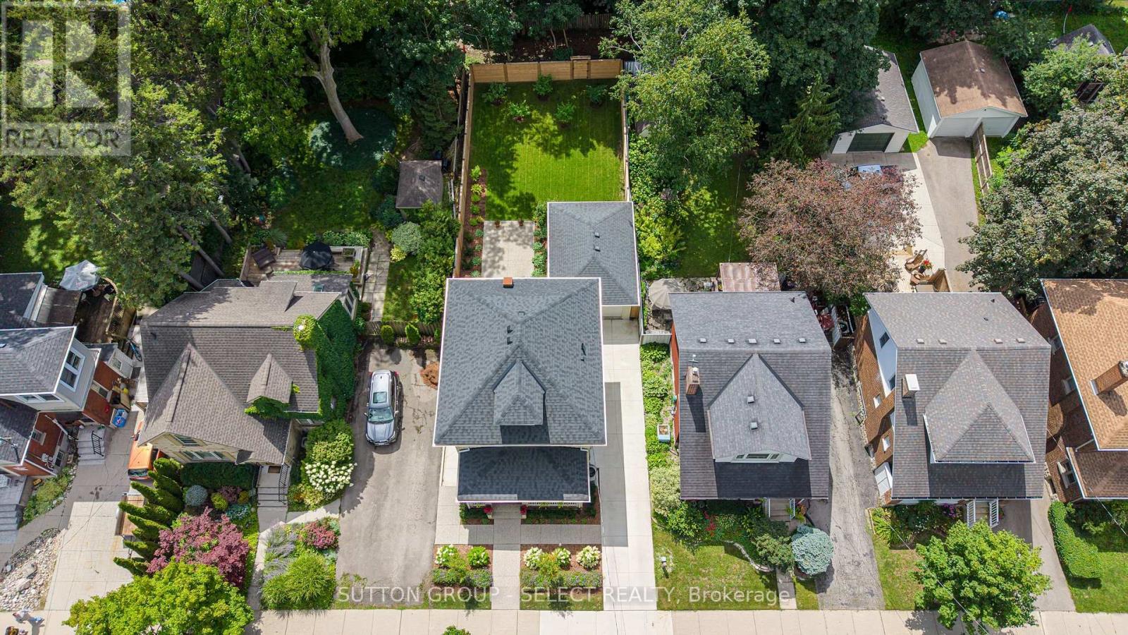 345 TECUMSEH AVENUE E - 38