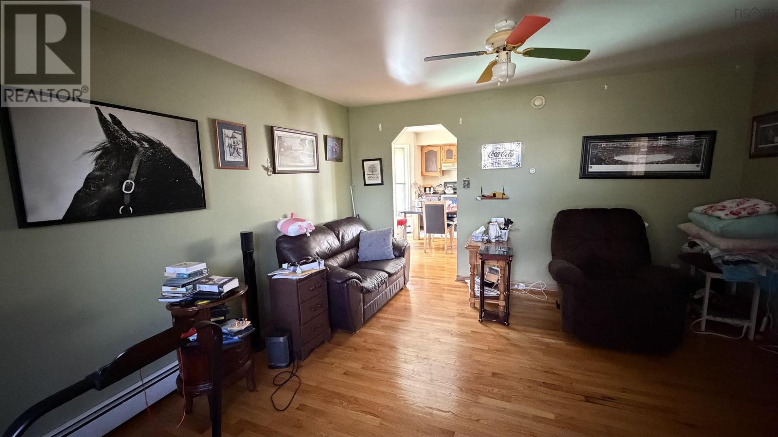 348 Cartier Street - 3