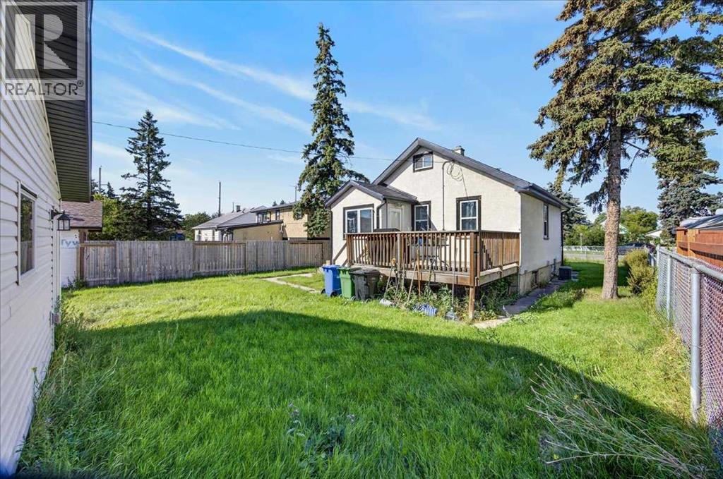 7438 Ogden Road SE - 8