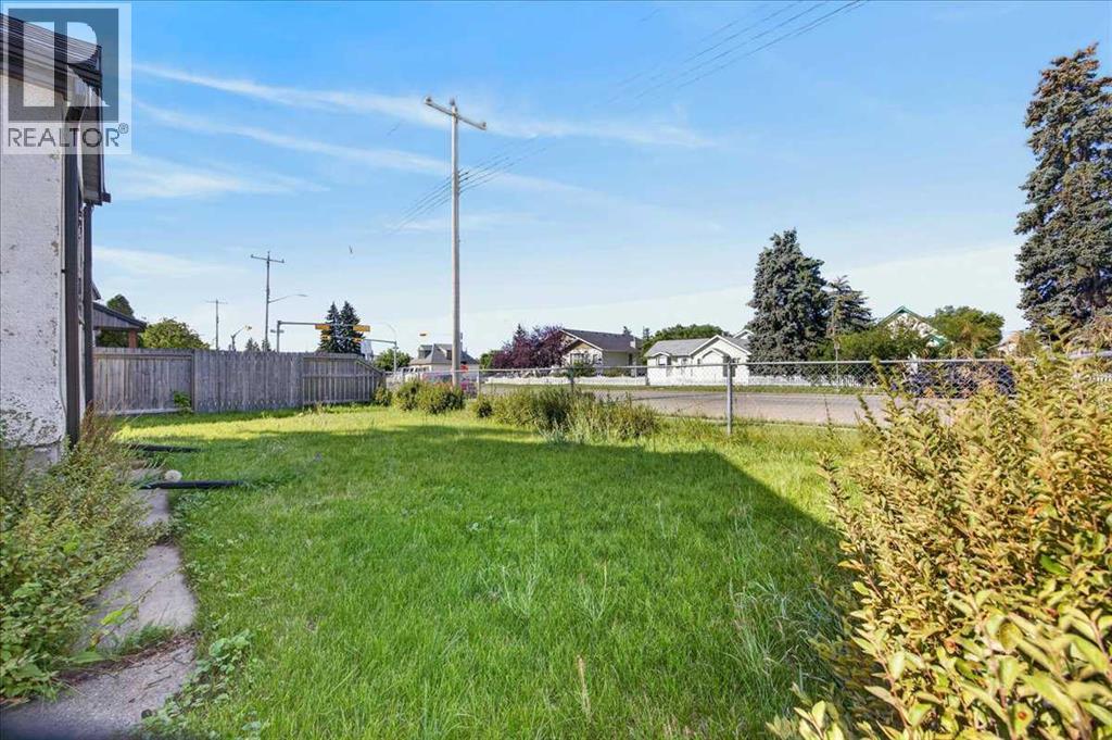 7438 Ogden Road SE - 11