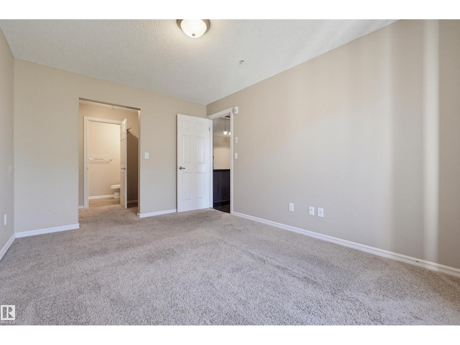 #208 2204 44 AV NW - 17