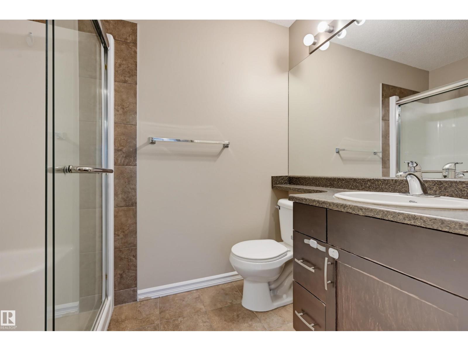 #208 2204 44 AV NW - 19