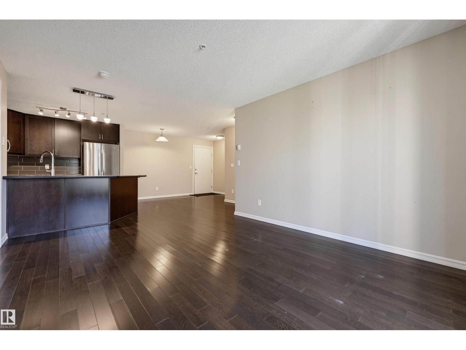 #208 2204 44 AV NW - Image 7