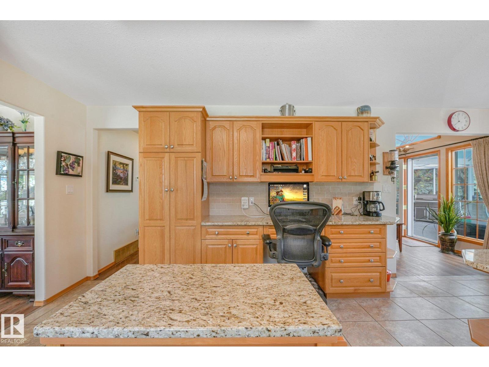 #101 27019 TWP ROAD 514 - 32