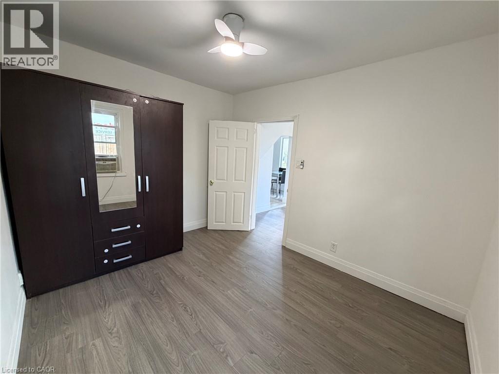 76 AVENUE Road - Image 13