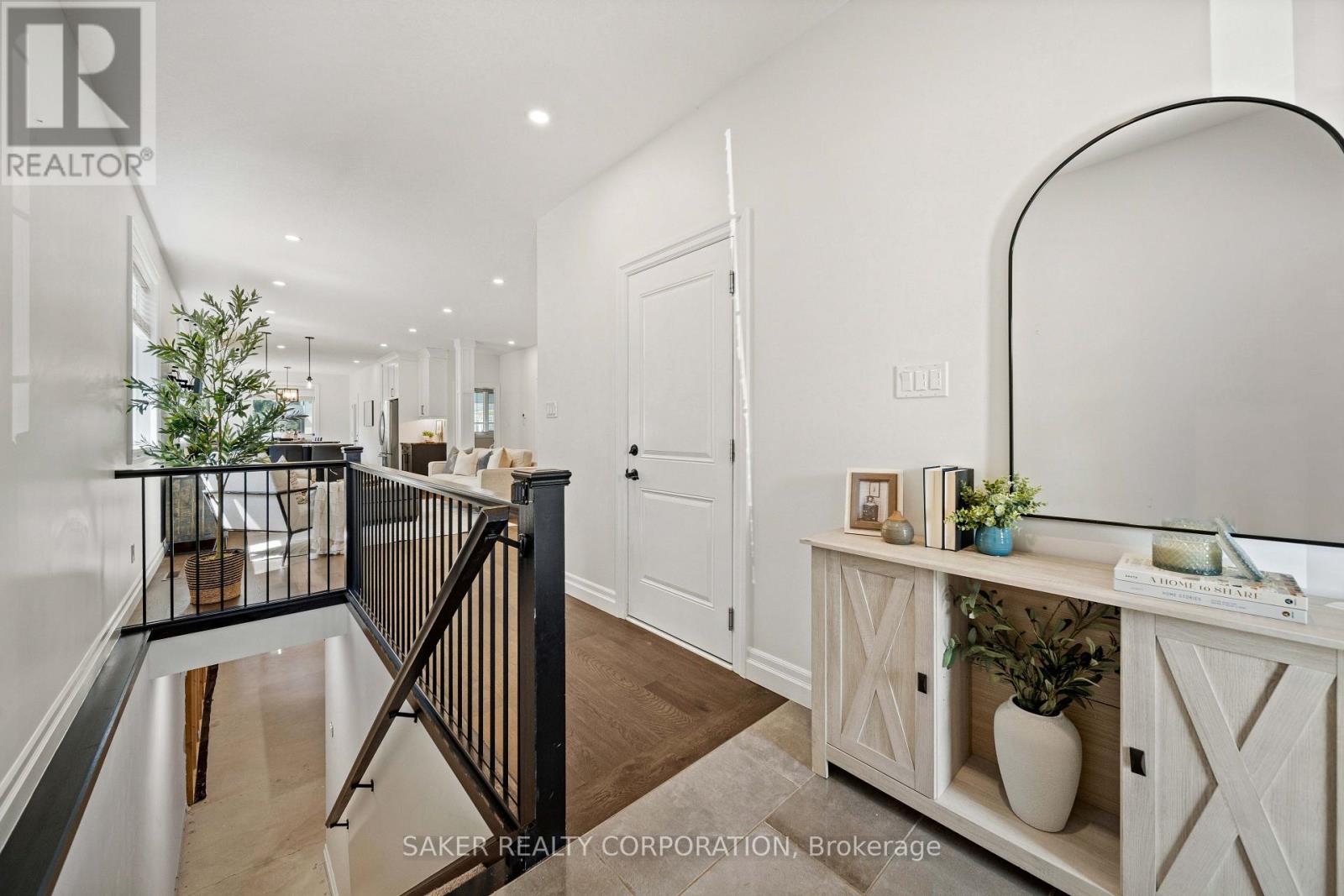 7 ARMSTRONG STREET - Image 21