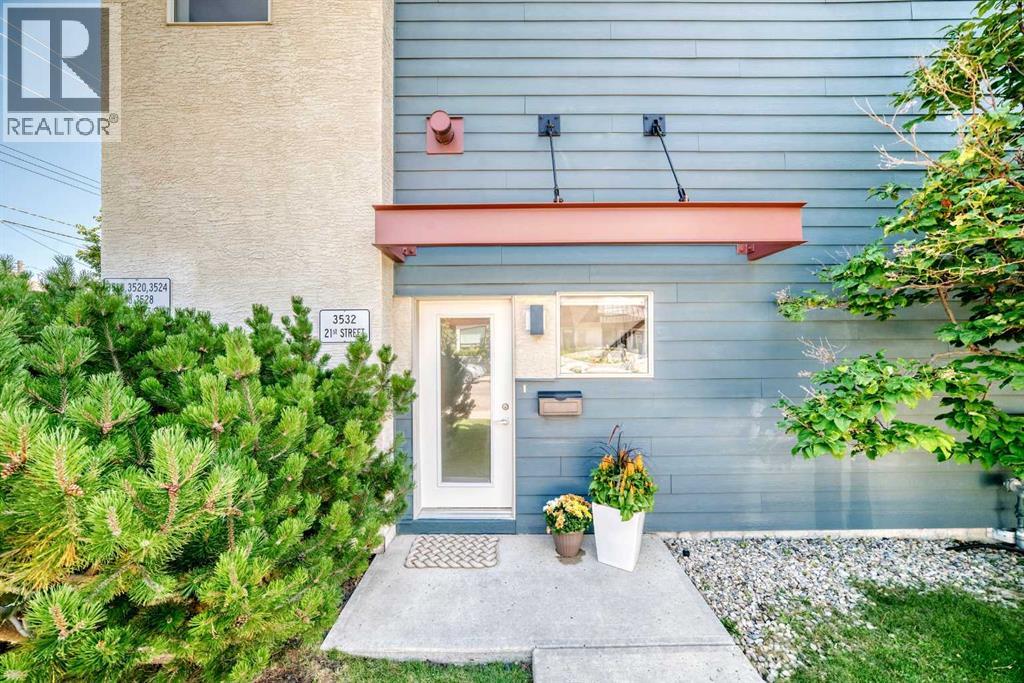 3532 21 Street SW - 5