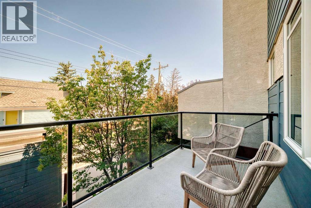 3532 21 Street SW - 17