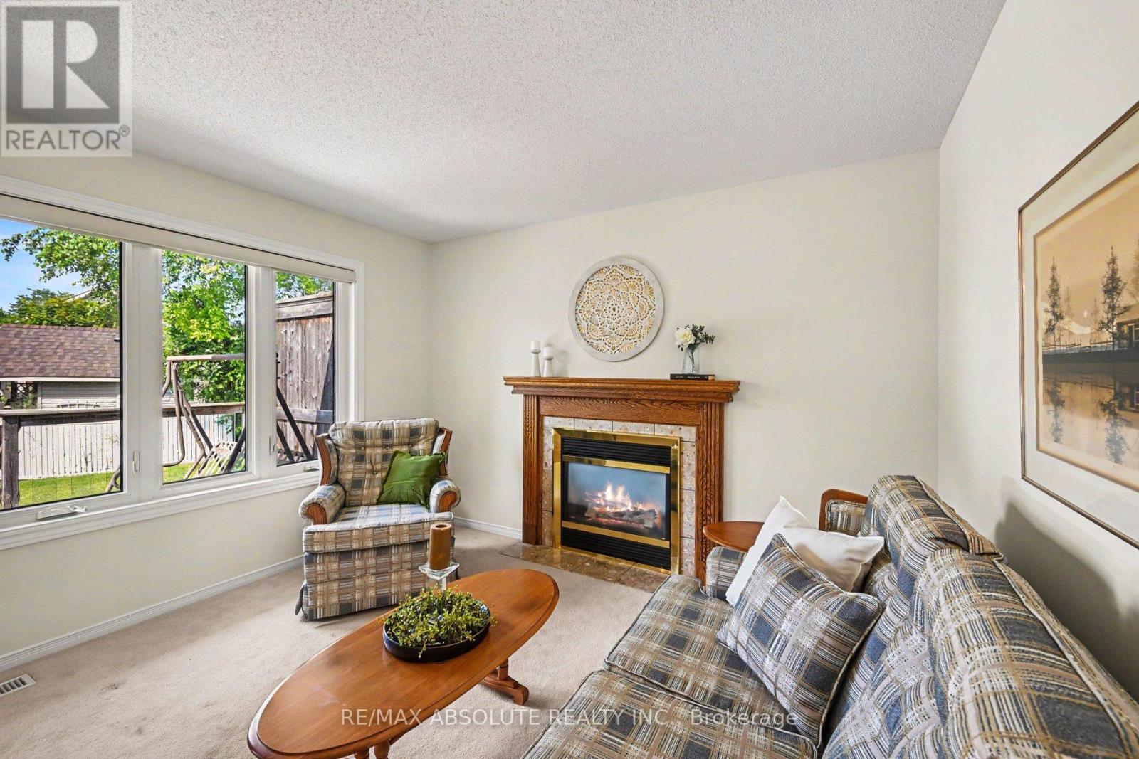 1 RIVER RIDGE CRESCENT - 22