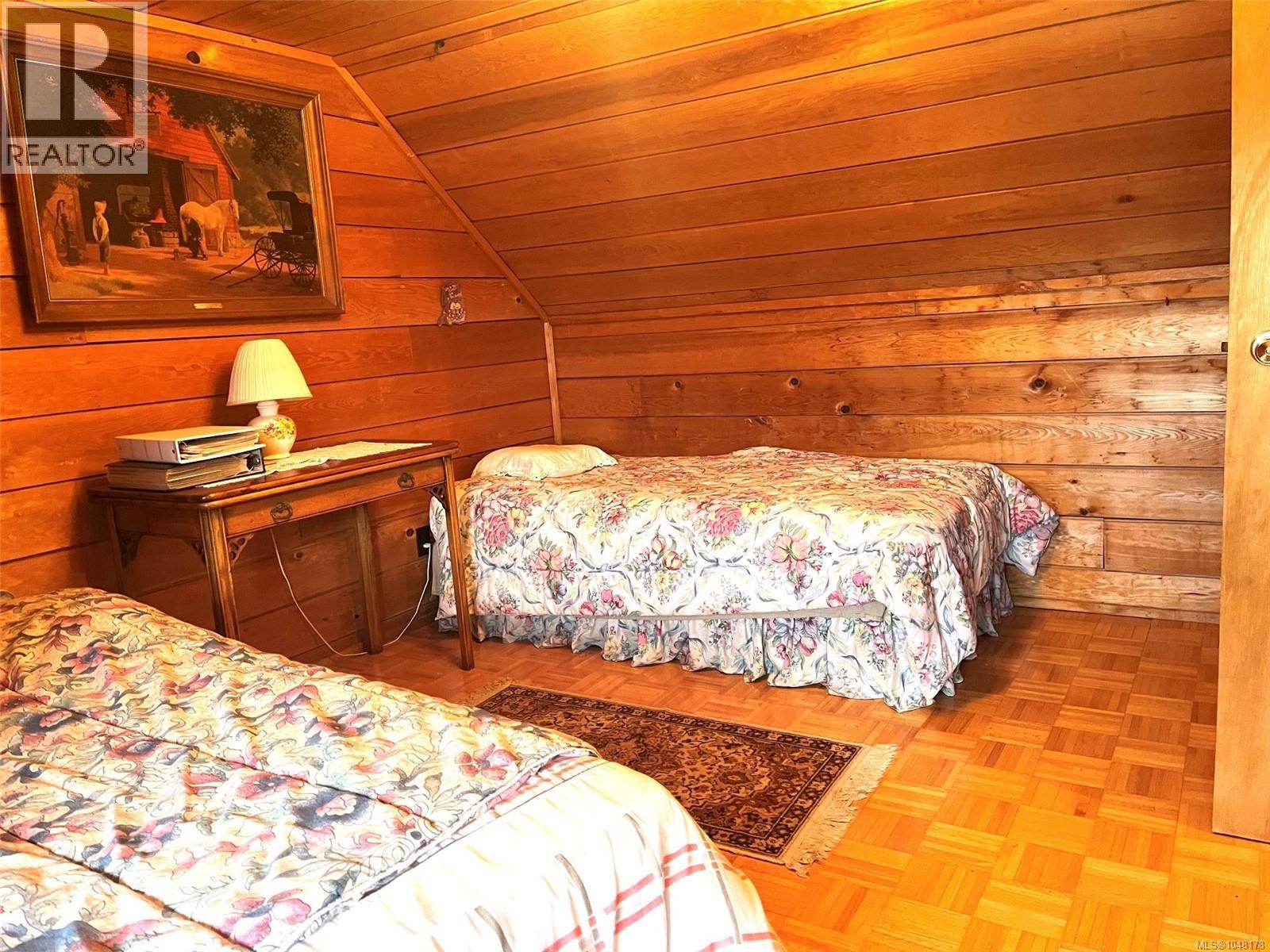 1926 Sea Lion Cres - 11