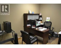 3, 14 Thevenaz Industrial Trail, Sylvan Lake, AB T4S2J7 Photo 6