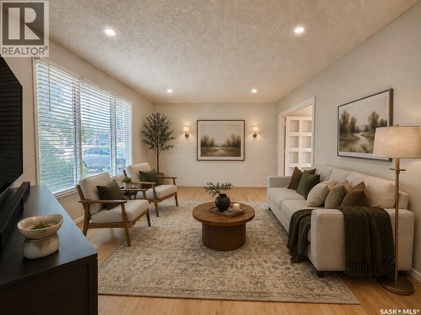 10 Mackie CRESCENT - Image 12