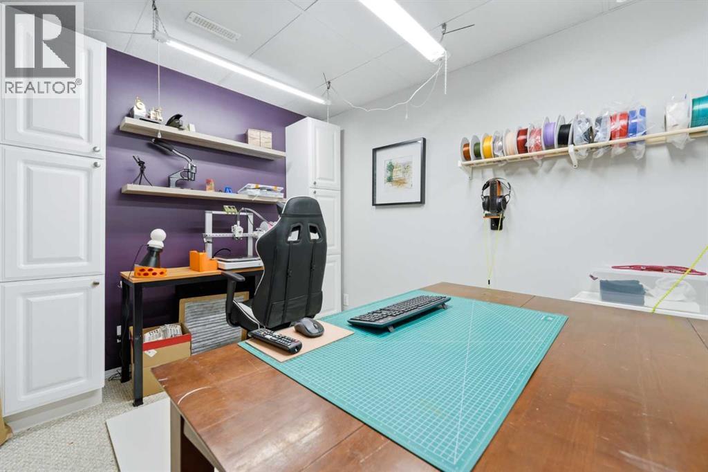 72 Arbour Crest Road NW - 28