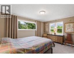 1019 Veteran Drive, Penticton, BC V2A7K8 Photo 20